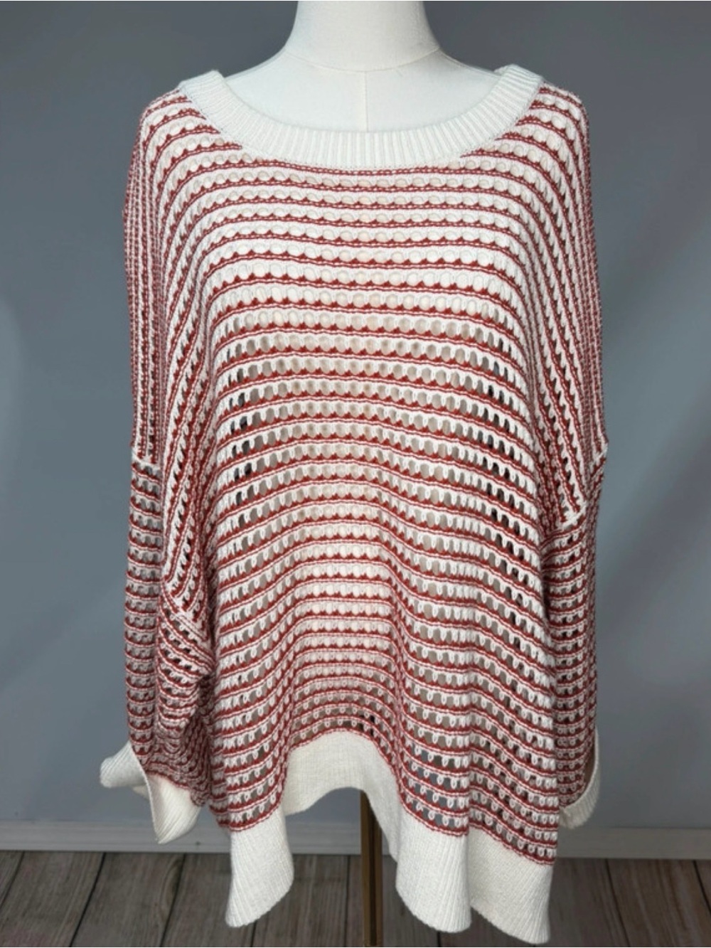 Old Navy Cream and Rust Open-Weave Scoop Neck Sweater